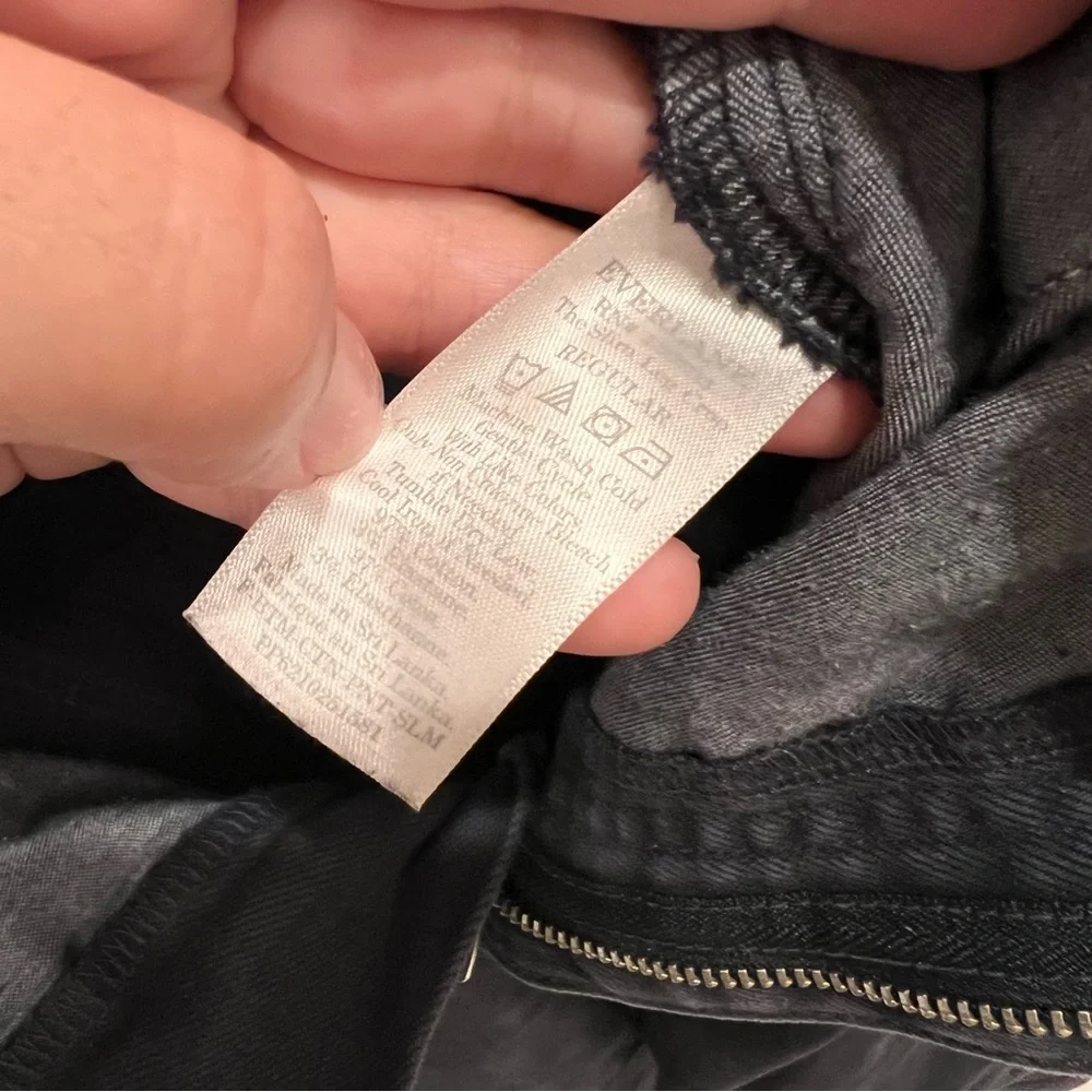 EVERLANE The Slim Leg Crop Pants